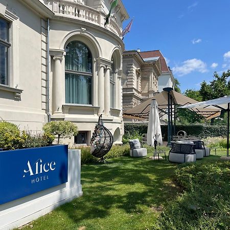 Alice Hotel ブダペスト エクステリア 写真